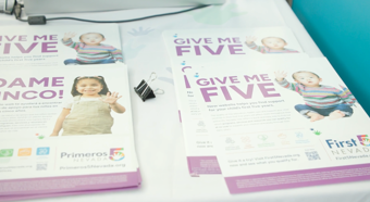 Primeros 5 folletos del evento de Nevada en primer plano.